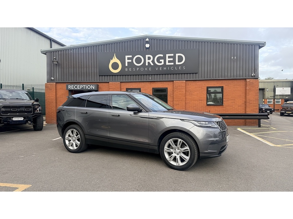 Land Rover Range Rover Velar D180 S Grey