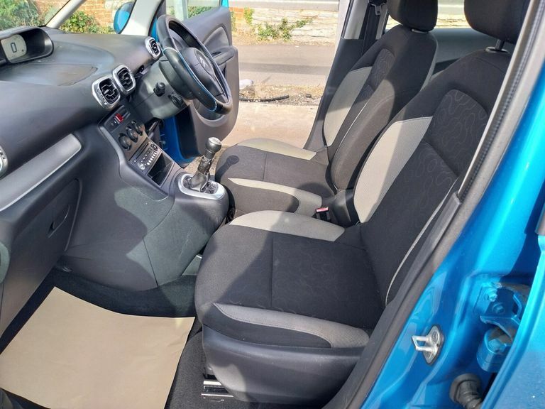 Citroen C3 Picasso C3 Picasso Vtr Hdi Silver #20