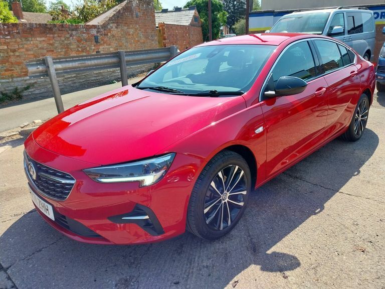Vauxhall Insignia Se Edition Red #4