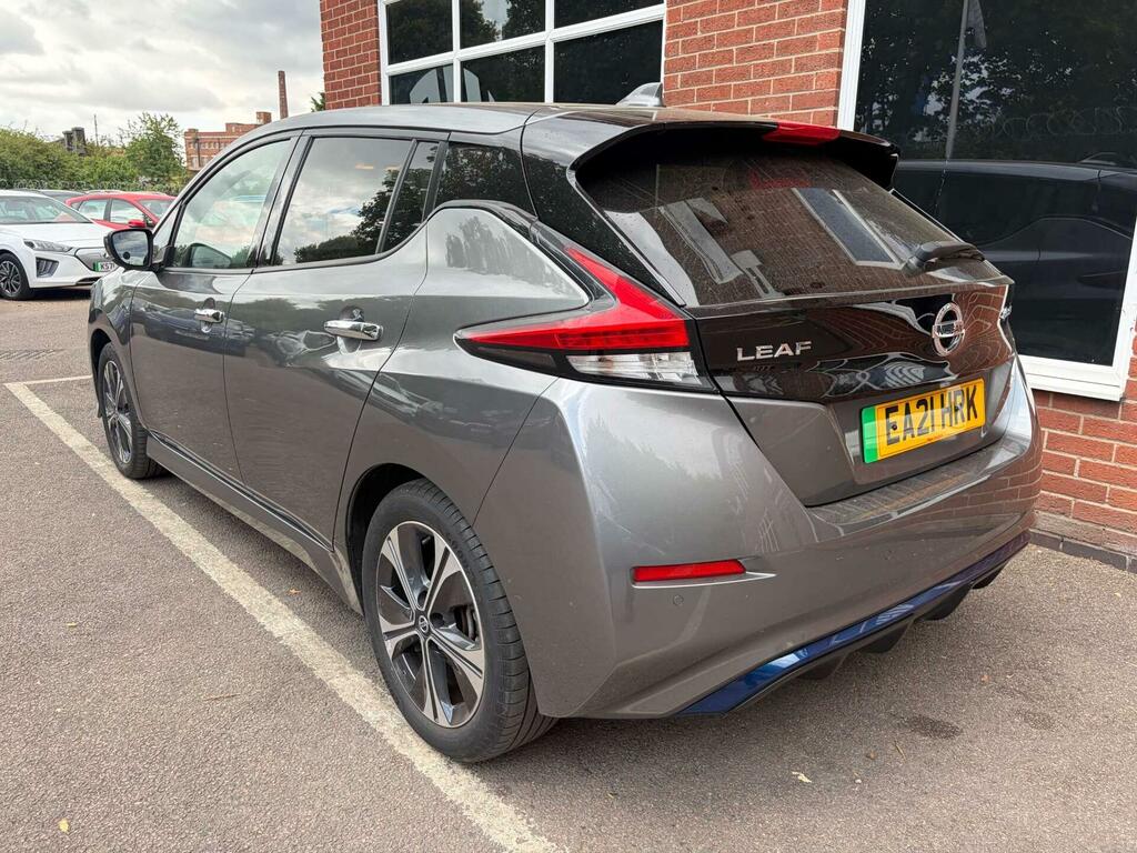 Nissan Leaf 40Kwh Tekna Grey #5