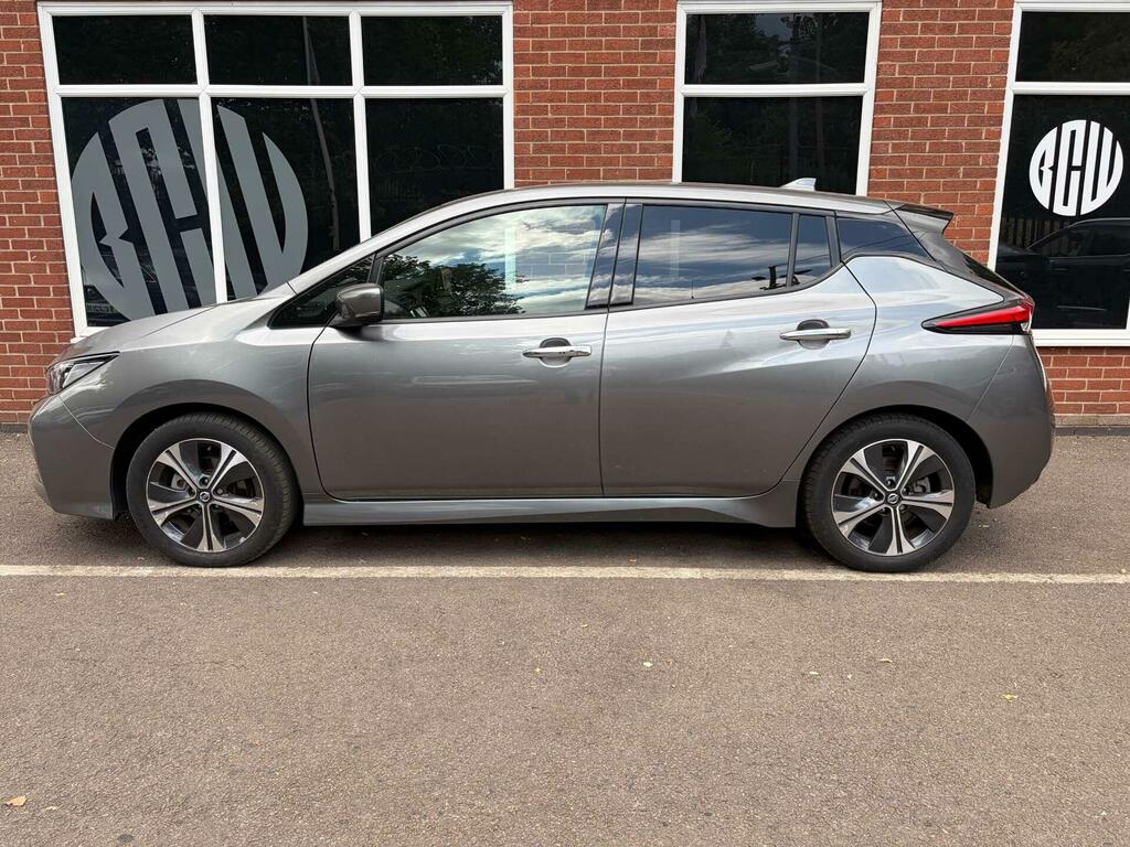Nissan Leaf 40Kwh Tekna Grey #3