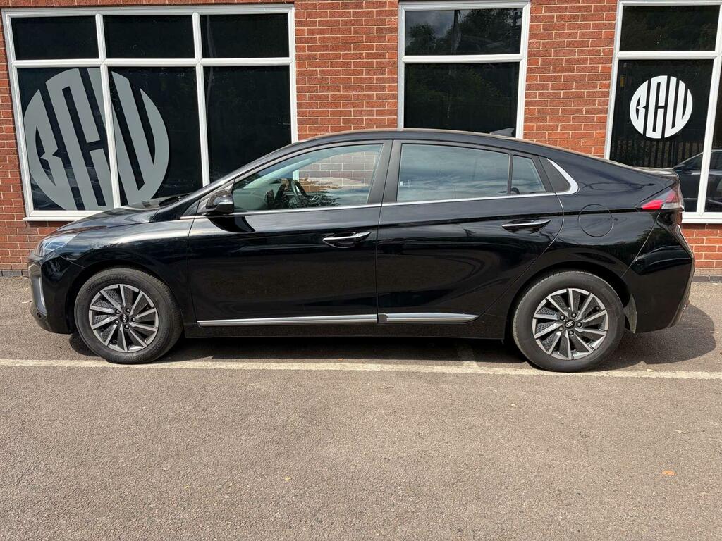 Hyundai Ioniq 38.3Kwh Premium Black #3