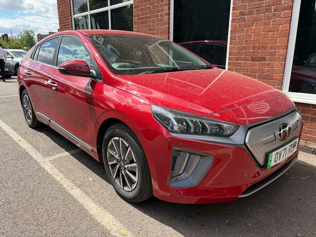 Hyundai Ioniq 38.3Kwh Premium OV71HUP Red #5