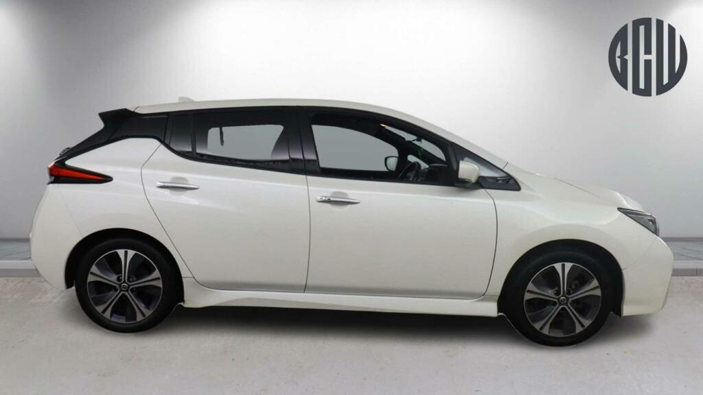 Nissan Leaf Tekna White #3