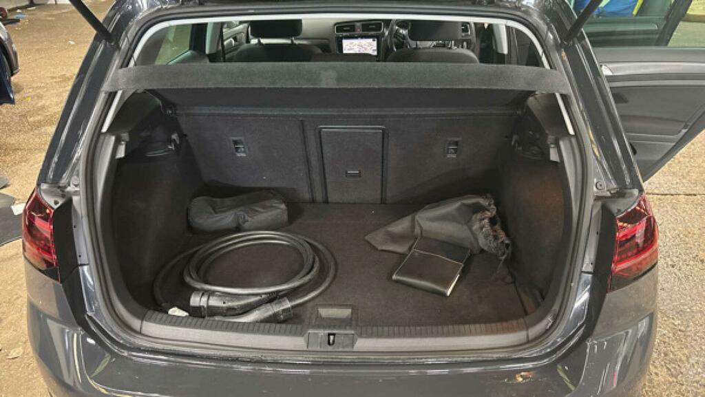 Volkswagen e-Golf Match Edition 1.5 Tsi 150Ps 7-Speed Dsg Grey #7