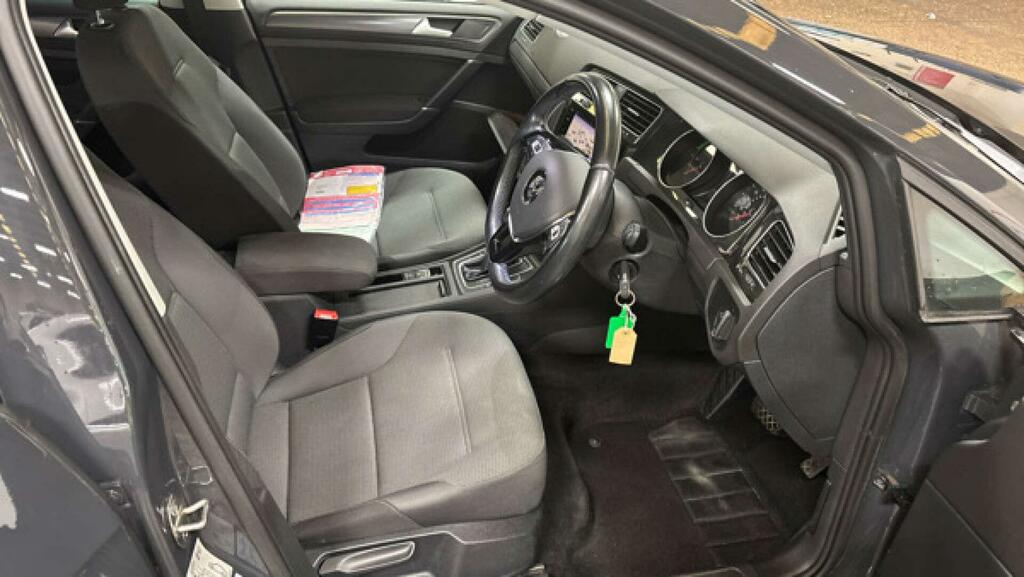 Volkswagen e-Golf Match Edition 1.5 Tsi 150Ps 7-Speed Dsg Grey #9