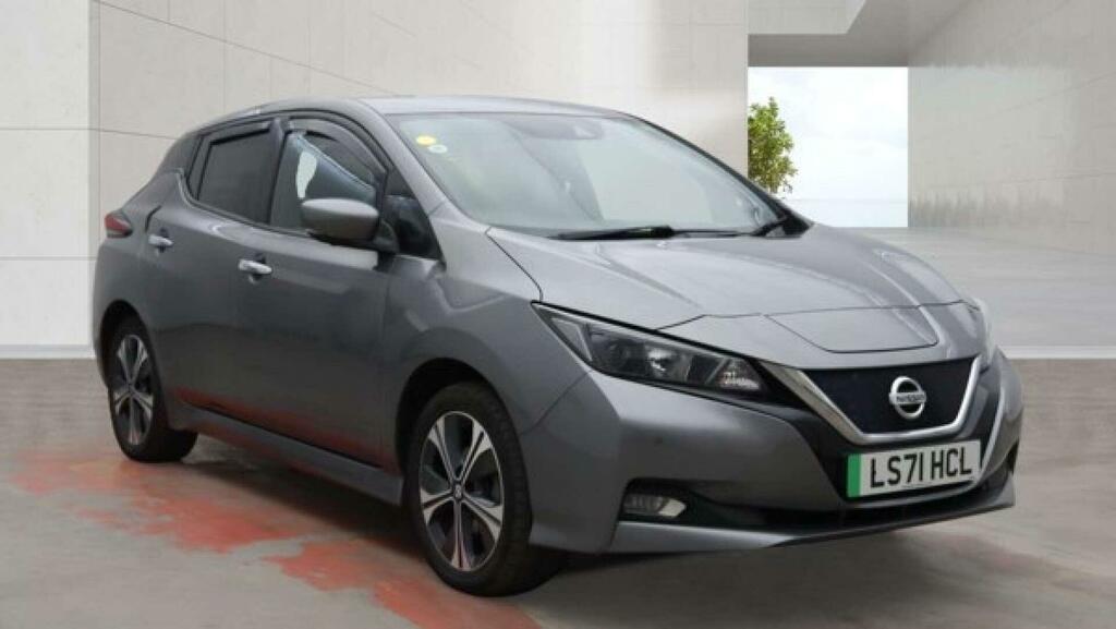 Nissan Leaf E N-connecta Grey