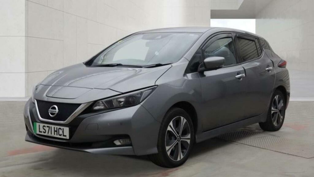 Nissan Leaf E N-connecta Grey #4