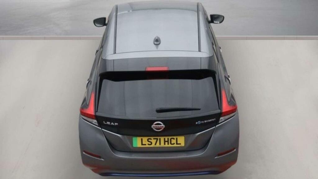 Nissan Leaf E N-connecta Grey #6