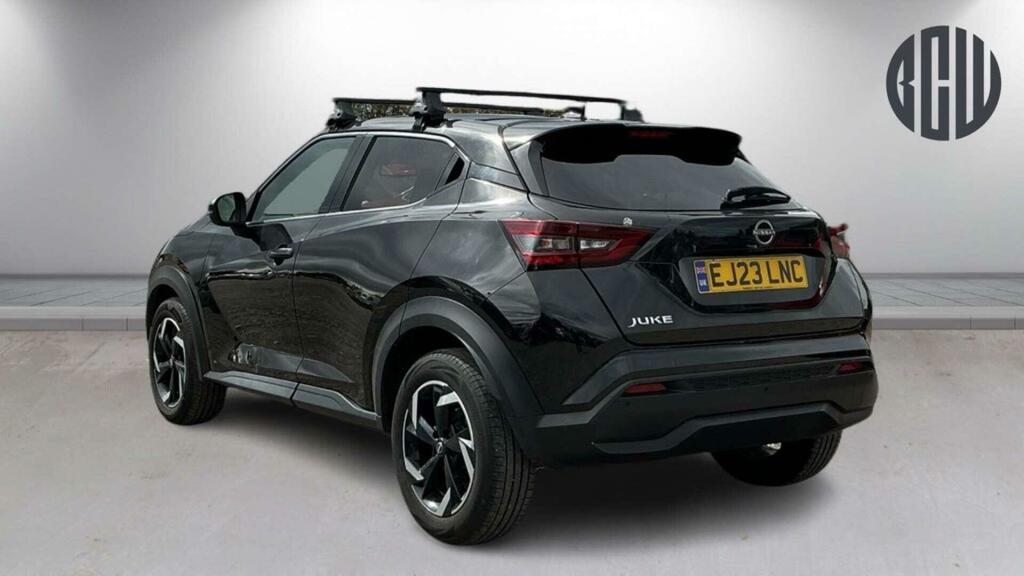 Nissan Juke N-connecta Black #4