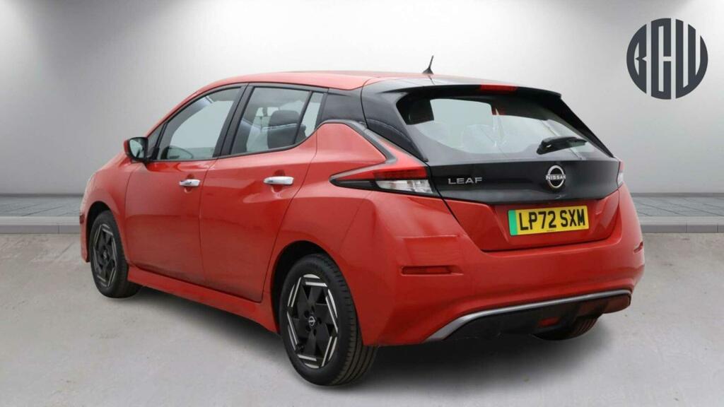 Nissan Leaf Acenta Red #2