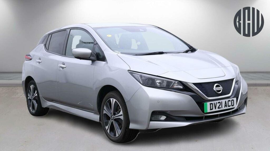Nissan Leaf E N-connecta Silver