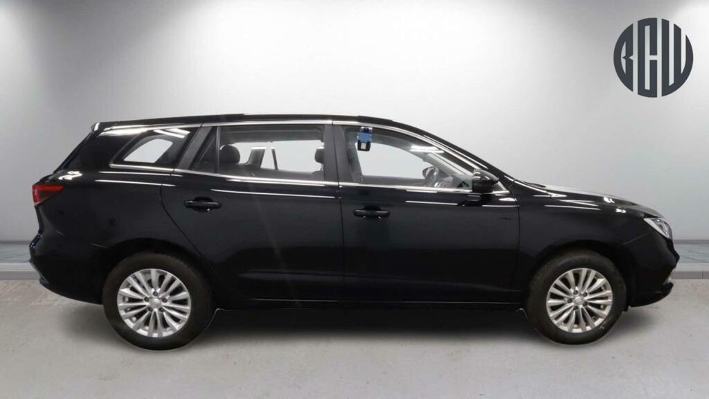 MG MG5 Excite Long Range Black #2