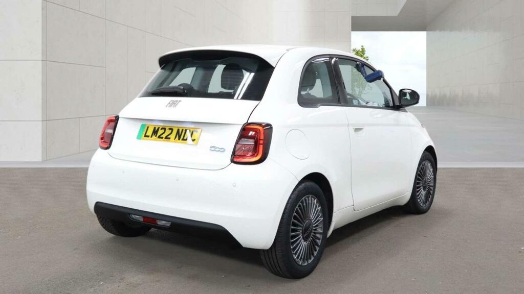 Fiat 500E Icon White #4