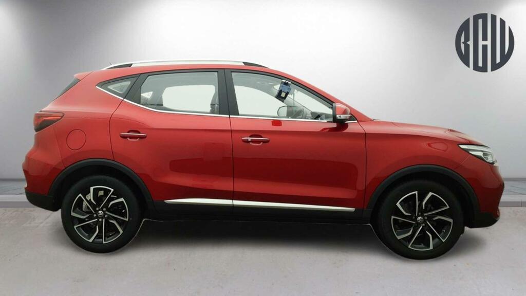 MG ZS Exclusive Red #6