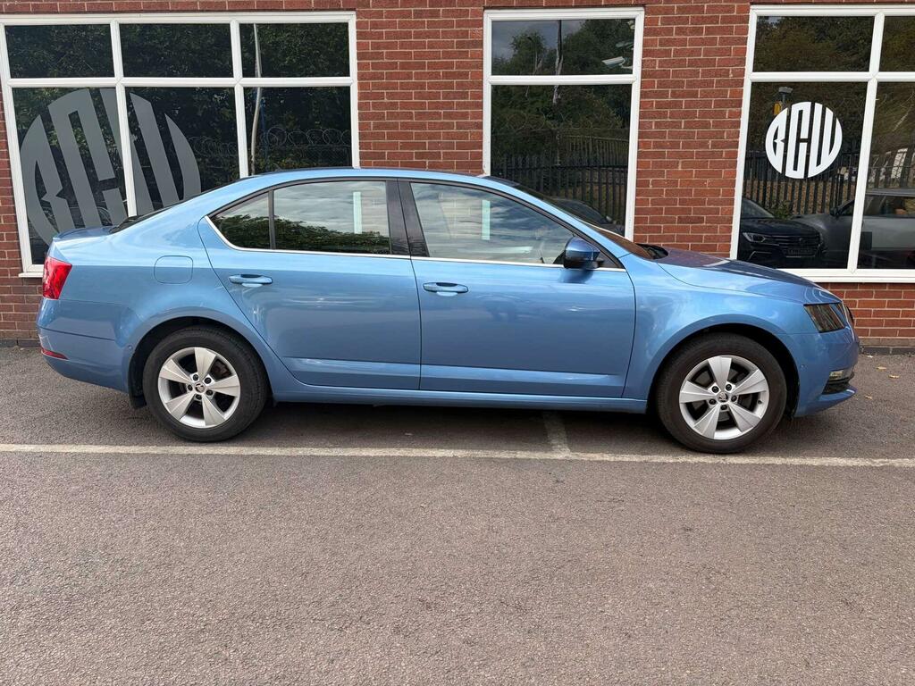 Skoda Octavia Se Technology Blue #2