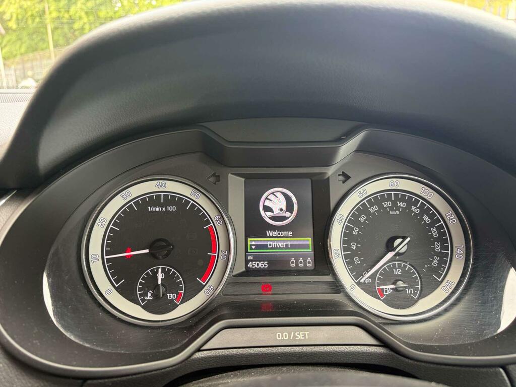 Skoda Octavia Estate 2.0 Tdi Se L Dsg Euro 6 Ss 201868 Black #16