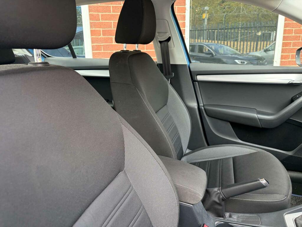Skoda Octavia Estate 2.0 Tdi Se L Dsg Euro 6 Ss 201868 Black #11