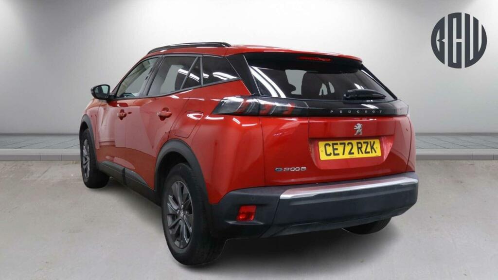 Peugeot e-2008 Active Premium Red #5