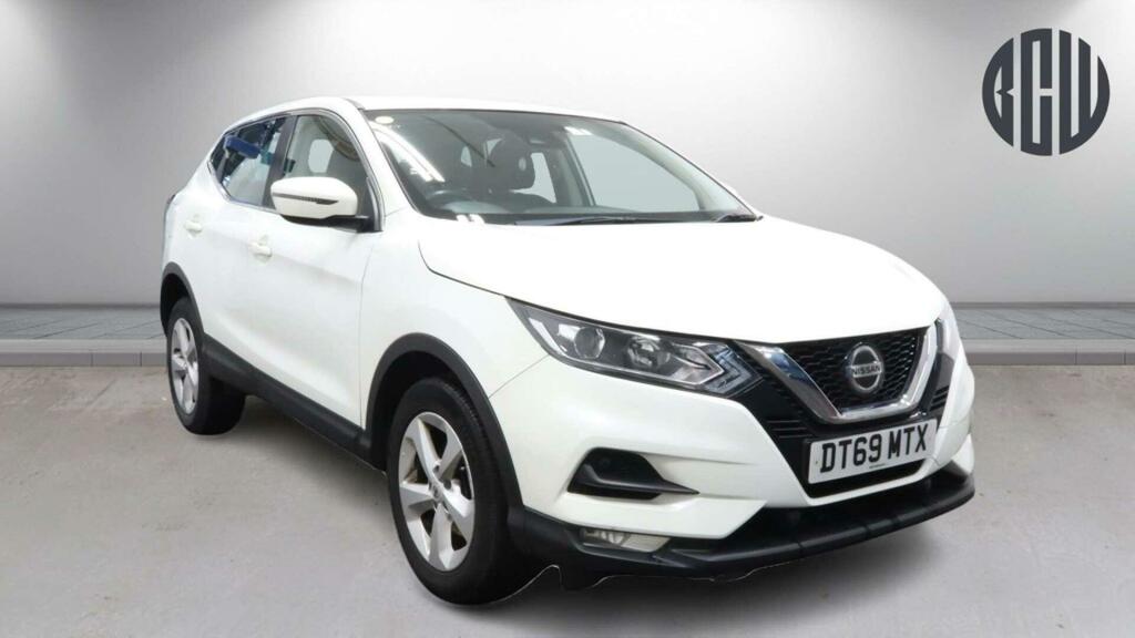 Nissan Qashqai 1.3 Dig-t N-connecta Glass Roof Pack Blue #1