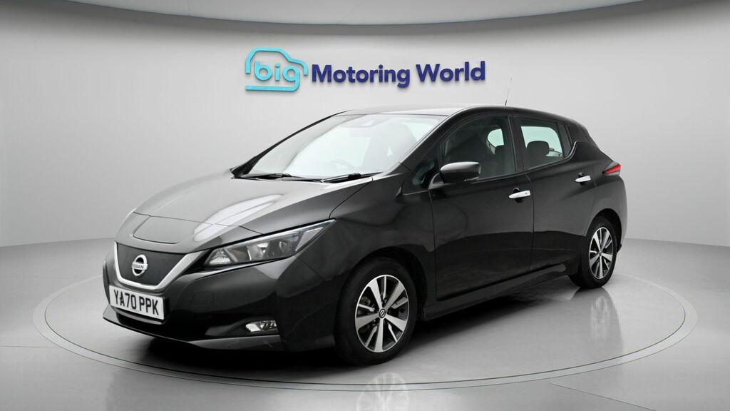 Nissan Leaf Acenta Black #3