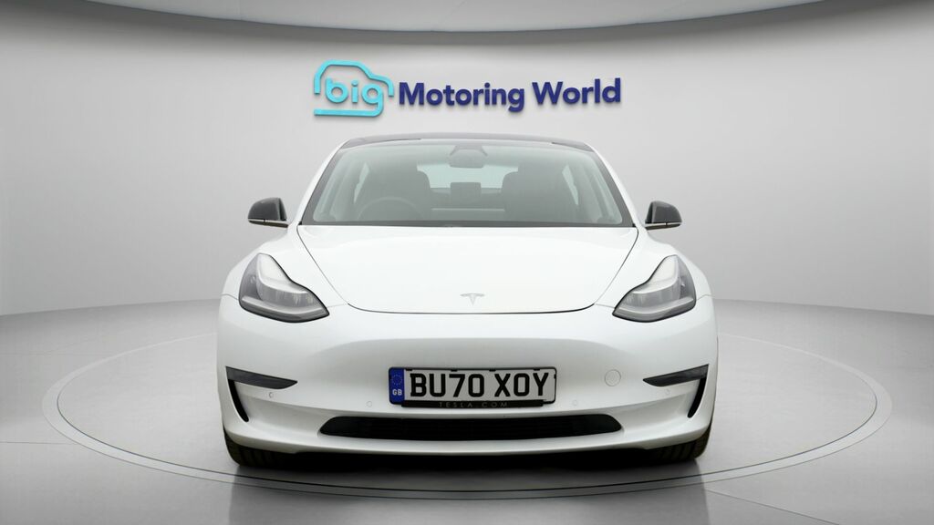 Tesla Model 3 Performance White #2