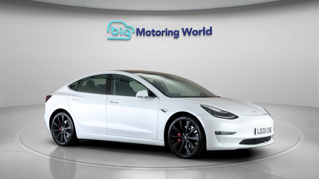 Tesla Model 3 Performance White