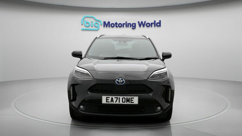 Toyota Yaris Cross Design EA71OME Black #2