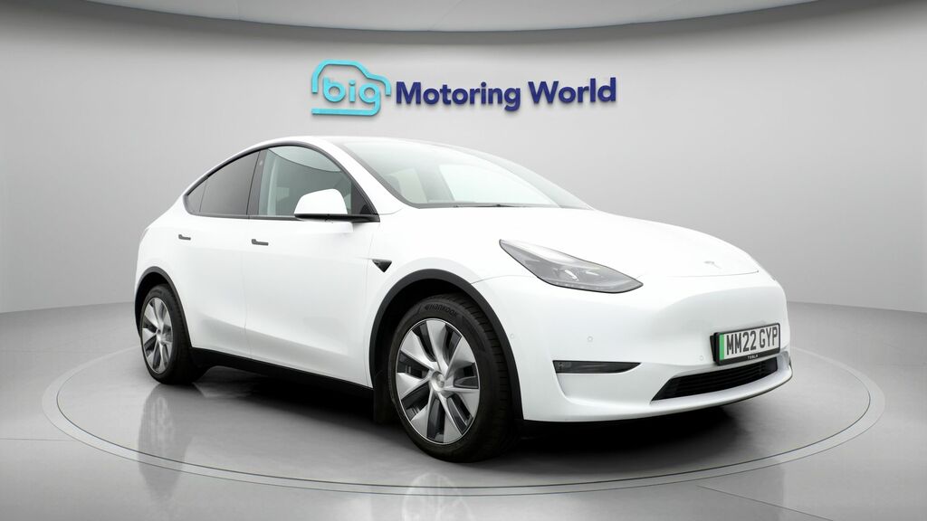 Tesla Model Y Long Range White