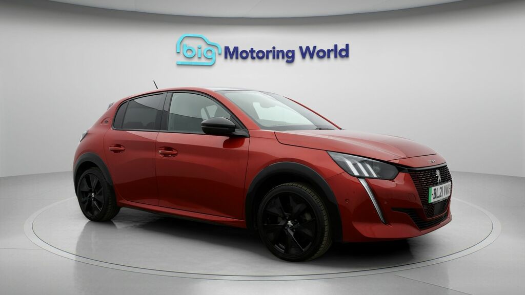 Peugeot e-208 Gt Red