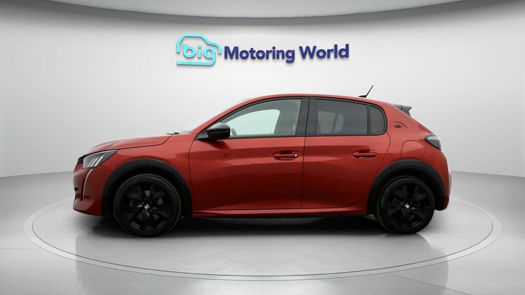 Peugeot e-208 Gt Red #4