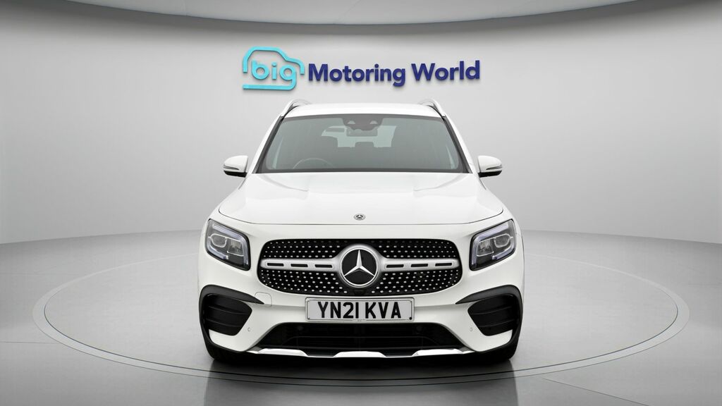 Mercedes-Benz GLB Class Amg Line White #2