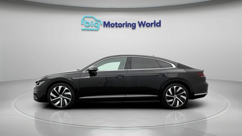 Volkswagen Arteon R-line Black #4