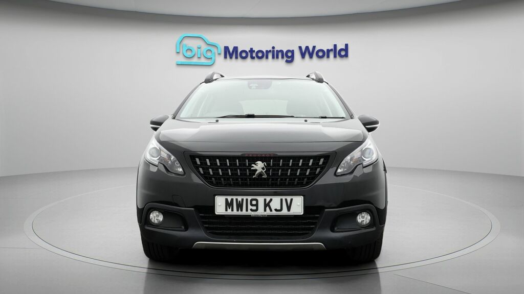 Peugeot 2008 Gt Line Black #2