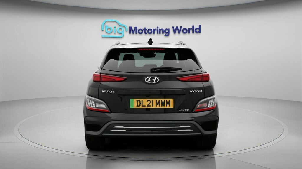 Hyundai Kona Premium Black #6