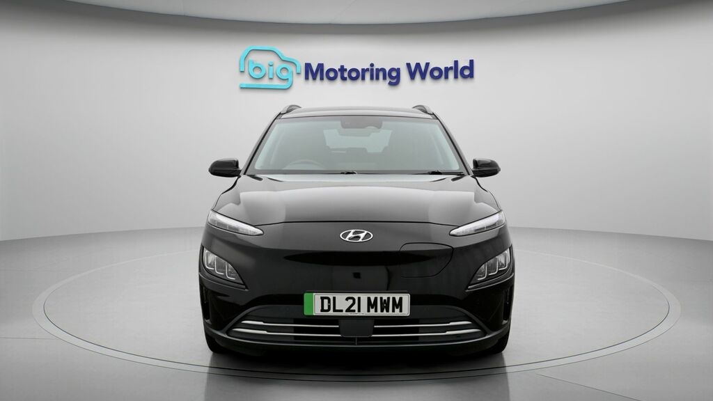 Hyundai Kona Premium Black #2