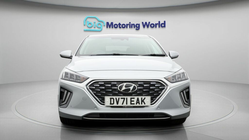 Hyundai Ioniq Premium Se DV71EAK Silver #2