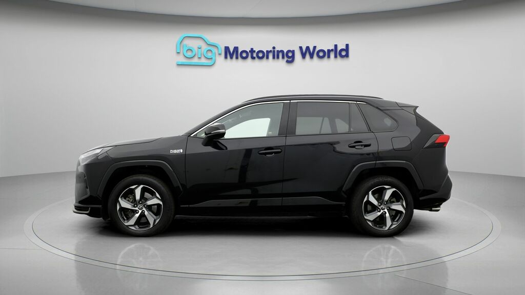 Toyota Rav 4 Design Black #4