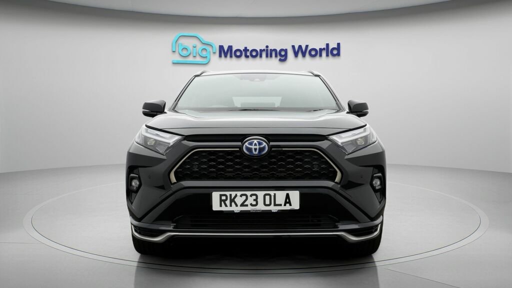 Toyota Rav 4 Design Black #2