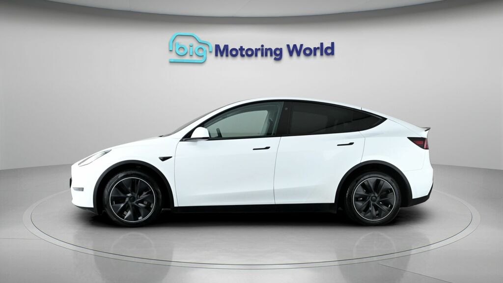 Tesla Model Y Long Range LG23VYY White #4