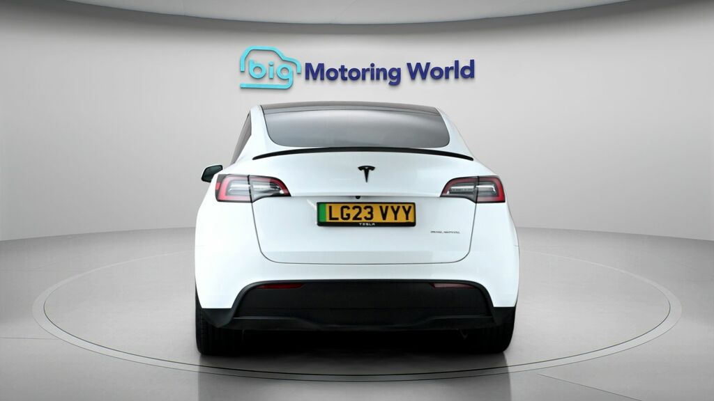 Tesla Model Y Long Range LG23VYY White #6