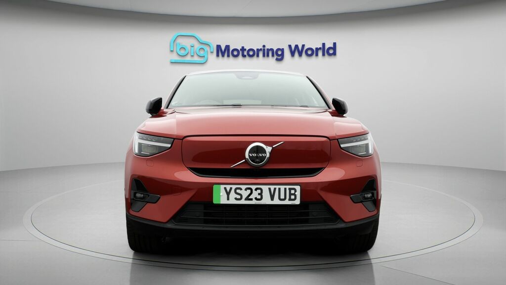 Volvo C40 Ultimate Red #2