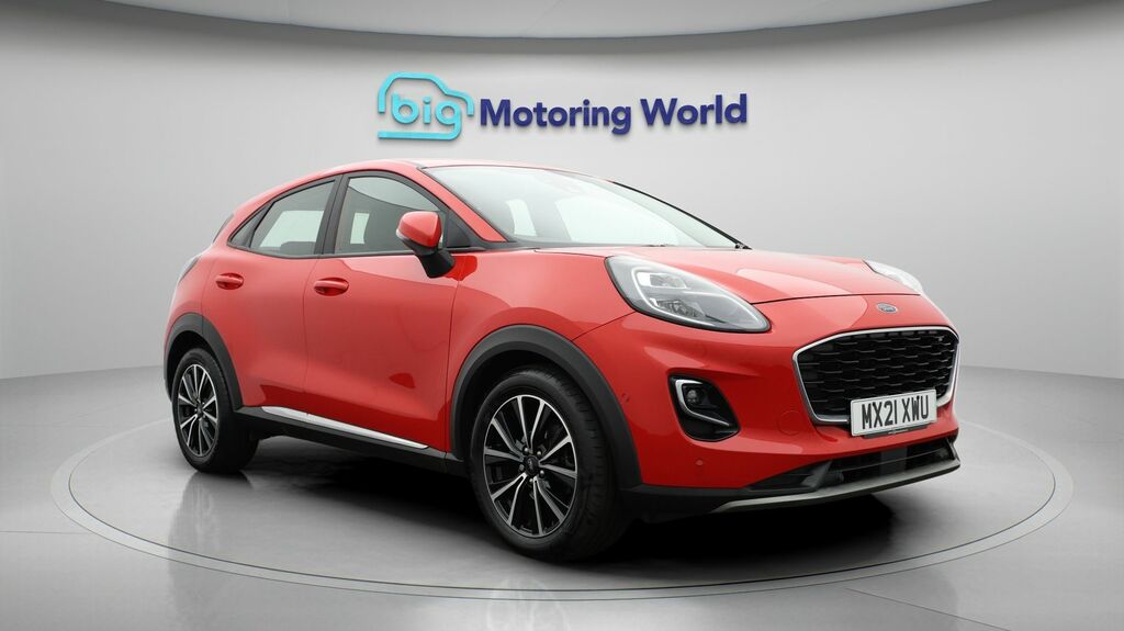 Ford Puma Titanium Red