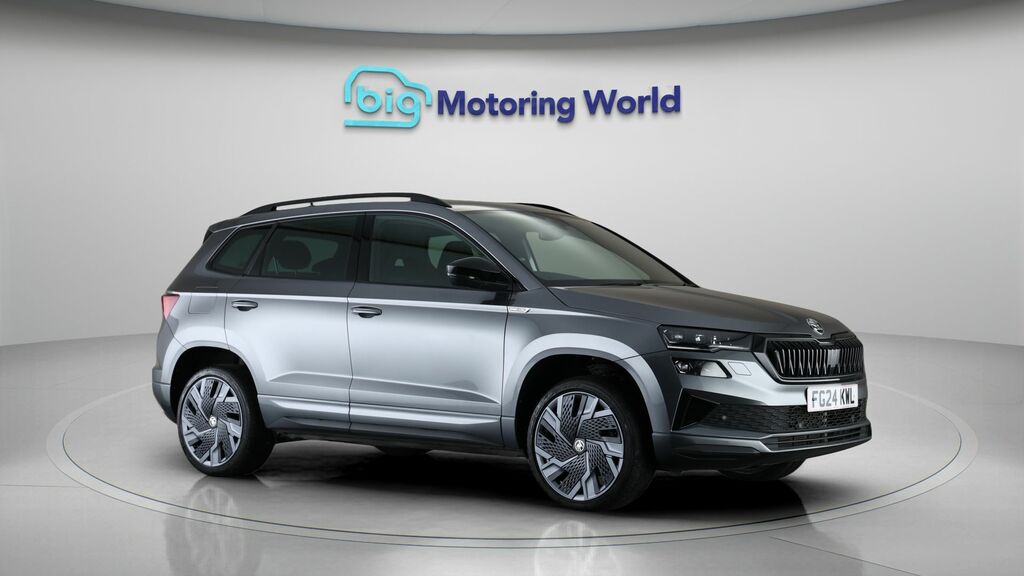 Skoda Karoq Sportline FG24KWL Grey