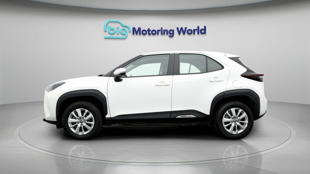Toyota Yaris Cross Icon White #4