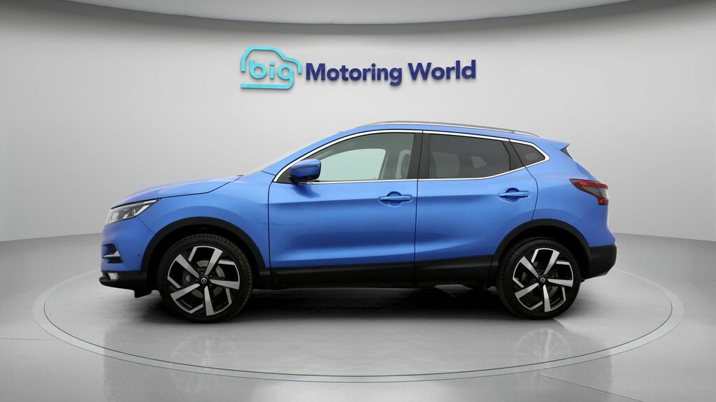 Nissan Qashqai Tekna Blue #4