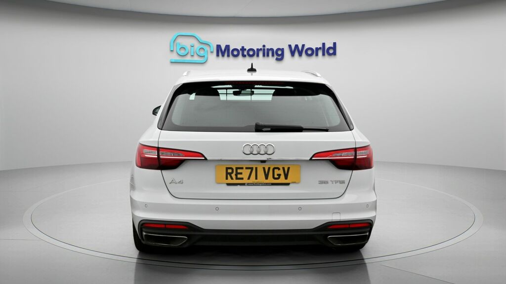 Audi A4 Avant Technik RE71VGV White #6