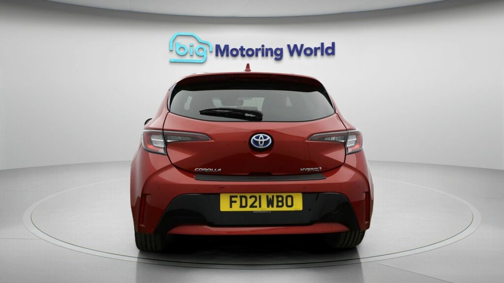 Toyota Corolla Design Red #6