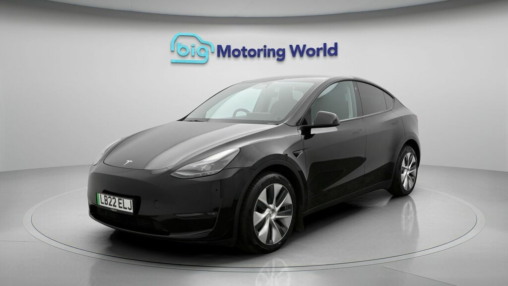 Tesla Model Y Long Range LB22ELJ Black #3
