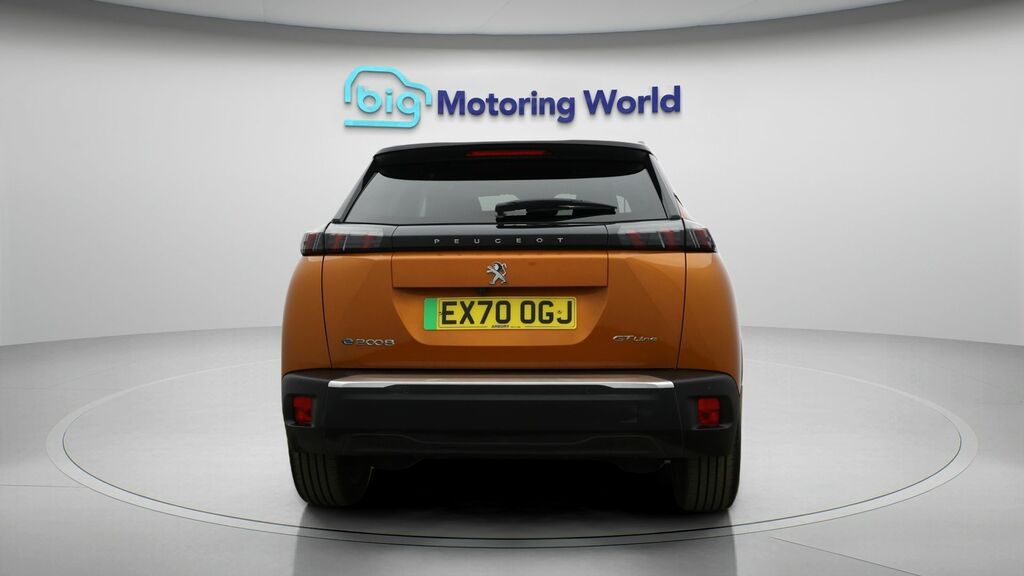 Peugeot e-2008 Gt Line Orange #6